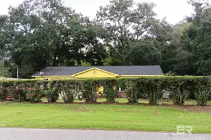1304 Oak St, Daphne, AL 36526 - Photo 3