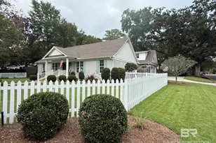 257 Fig Ave, Fairhope, AL 36532 - Photo 3