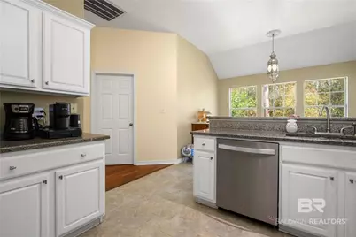 7160 Windmill Place, Mobile, AL 36695 - Photo 9