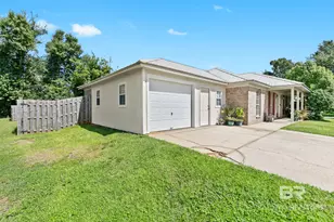 202 W Hamm St, Summerdale, AL 36580 - Photo 3
