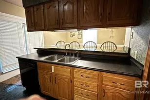 212 Bay Vw Dr, Daphne, AL 36526 - Photo 3