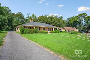 1908 Pine Bough Ct, Mobile, AL 36609 - Photo 3