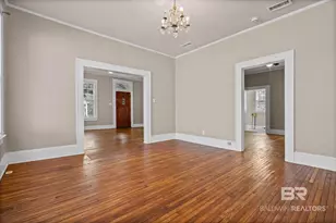 54 Houston St, Mobile, AL 36606 - Photo 9