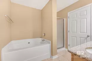 28270 Chateau Dr, Daphne, AL 36526 - Photo 15