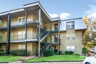 223 Riverbend Dr, Mobile, AL 36605 - Photo 1