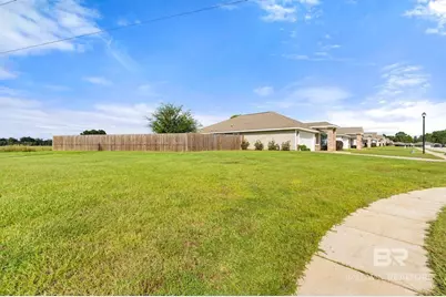 10724 N Paget Dr, Mobile, AL 36608 - Photo 3