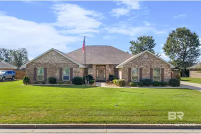 732 Edinburgh Avenue, Foley, AL 36535 - Photo 1