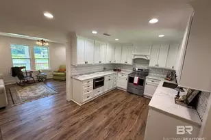 659 Nichols Ave, Fairhope, AL 36532 - Photo 13