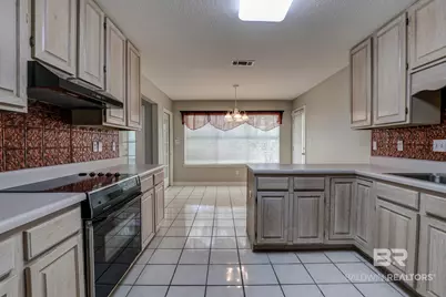 20860 Lowry Drive, Fairhope, AL 36532 - Photo 7