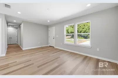 107 W 15th Street, Bay Minette, AL 36507 - Photo 17