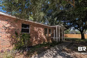 1616 N Cedar St, Foley, AL 36535 - Photo 1