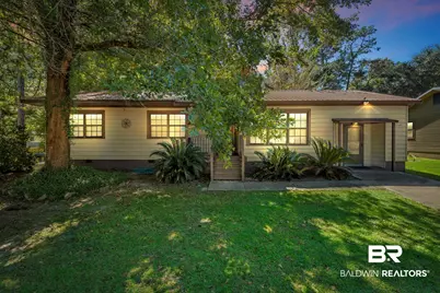 610 Johnson Avenue, Fairhope, AL 36532 - Photo 1