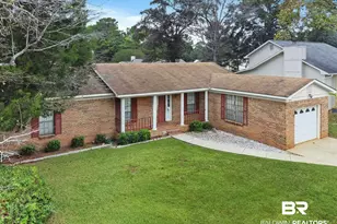 111 Fernwood Cir, Daphne, AL 36526 - Photo 1