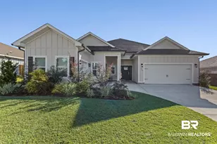 574 Golden Leaf Ave, Fairhope, AL 36532 - Photo 1