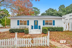 460 N Section St, Fairhope, AL 36532 - Photo 1