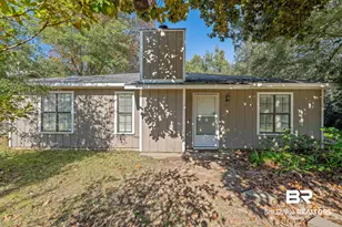 409 Nichols Ave, Fairhope, AL 36532 - Photo 1