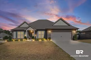 191 Ornate Ave, Fairhope, AL 36532 - Photo 1