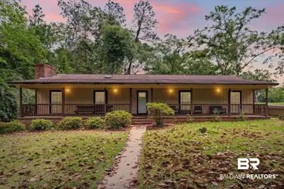 806 Lakeview Drive, Bay Minette, AL 36507 - Photo 1