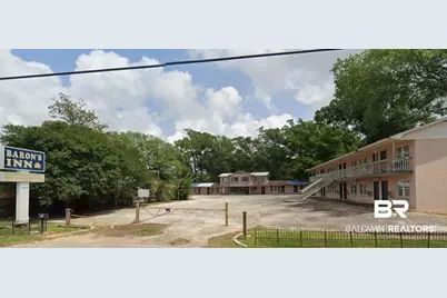 701 S Mobile Street, Fairhope, AL 36532 - Photo 1
