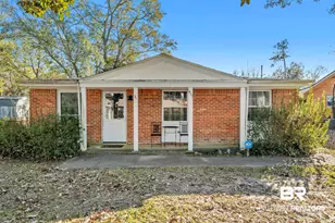 413 W Marigold Ave, Foley, AL 36535 - Photo 1