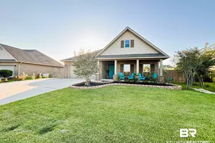 4241 Grove St, Gulf Shores, AL 36542 - Photo 1