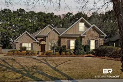 111 Sedgefield Avenue, Fairhope, AL 36532 - Photo 1