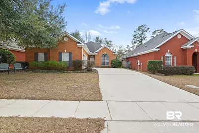 5585 Fairfield Place, Mobile, AL 36609 - Photo 1