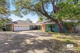 1417 E Fairway Dr, Gulf Shores, AL 36542 - Photo 1