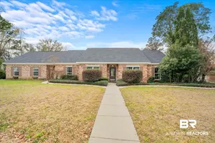209 Manor Blvd, Fairhope, AL 36532 - Photo 1