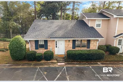 320 Volanta Avenue #C-1, Fairhope, AL 36532 - Photo 1