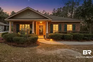 1090 Melbourne Ct, Foley, AL 36535 - Photo 1
