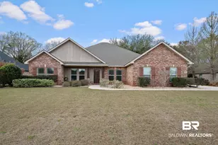 149 Stratford St, Fairhope, AL 36532 - Photo 1
