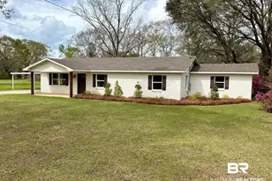 2102 Hand Ave, Bay Minette, AL 36507 - Photo 1