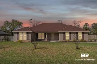 101 Washington Boulevard, Foley, AL 36535 - Photo 1