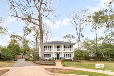4108 Woodsbury Court, Mobile, AL 36609 - Photo 1