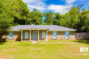 3050 Meadow Ln, Mobile, AL 36618 - Photo 1