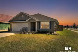 381 Parkerman Ave, Gulf Shores, AL 36542 - Photo 1