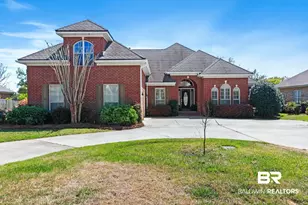8718 Lake View Dr, Fairhope, AL 36532 - Photo 1