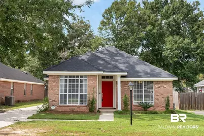 958 Henckley Avenue, Mobile, AL 36609 - Photo 1