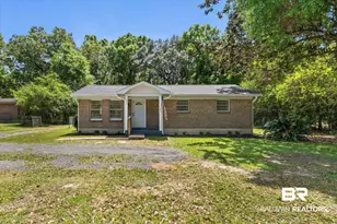 7051 Cambridge Dr, Mobile, AL 36619 - Photo 1