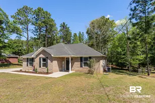 109 Lucy Dr, Bay Minette, AL 36507 - Photo 1