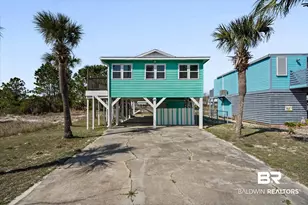 528 W 1st Ave, Gulf Shores, AL 36542 - Photo 1