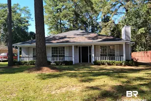 459 Ridgewood Dr, Daphne, AL 36526 - Photo 1
