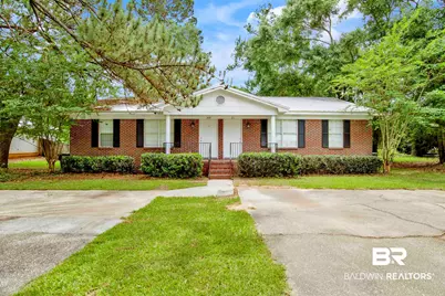 309 Peachtree Avenue, Foley, AL 36535 - Photo 1