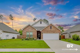 6830 Summerset Dr, Gulf Shores, AL 36542 - Photo 1