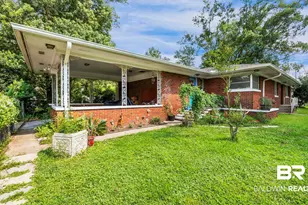 400 N Pine St, Foley, AL 36535 - Photo 1