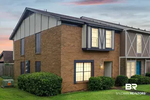 529 Highland Woods Dr, Mobile, AL 36608 - Photo 1