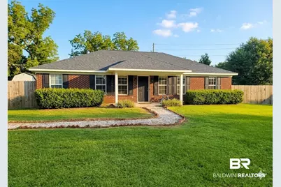 18885 Mahan Loop, Robertsdale, AL 36567 - Photo 1