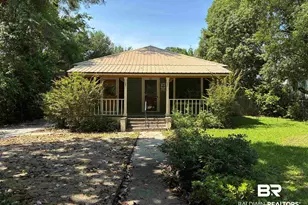 107 Fairhope Ave, Fairhope, AL 36532 - Photo 1