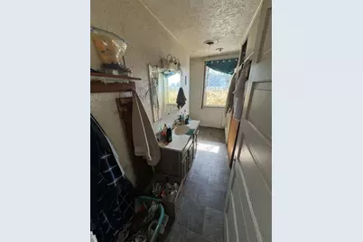 500 E Chillicothe Avenue, Bellefontaine, OH 43311 - Photo 21